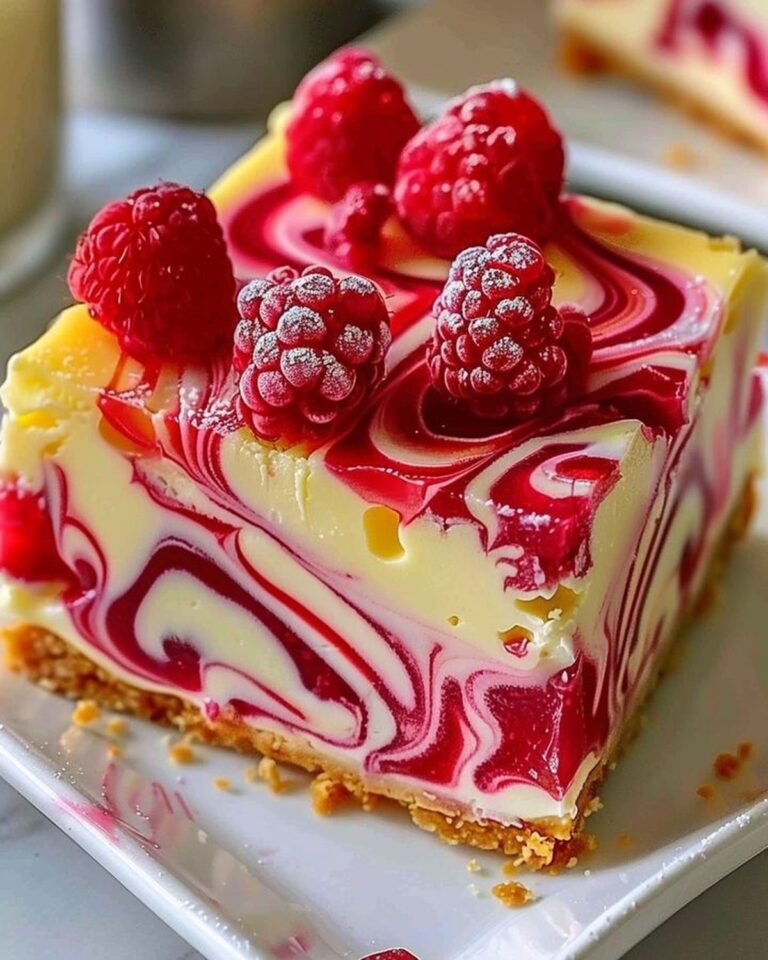 Elegant Raspberry Swirl Cheesecake Bars Recipe