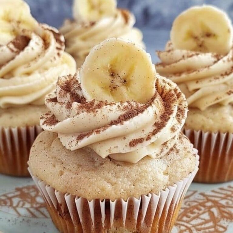 Banana Cupcakes With Cinnamon Cream Cheese Frosting Recipe