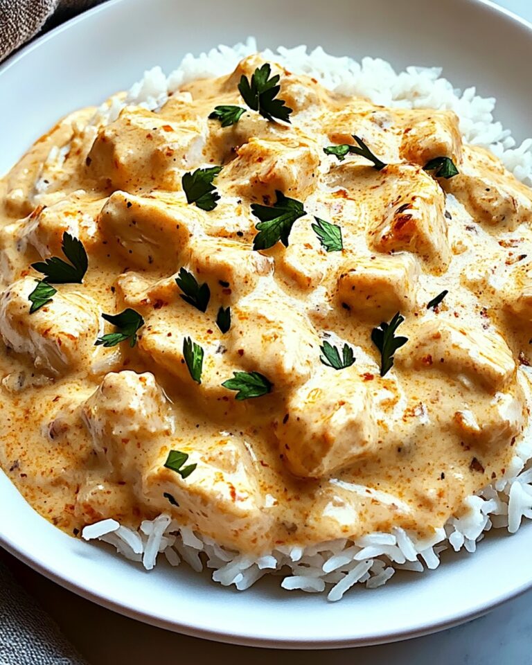 Velvet Smothered Chicken and Rice Recipe