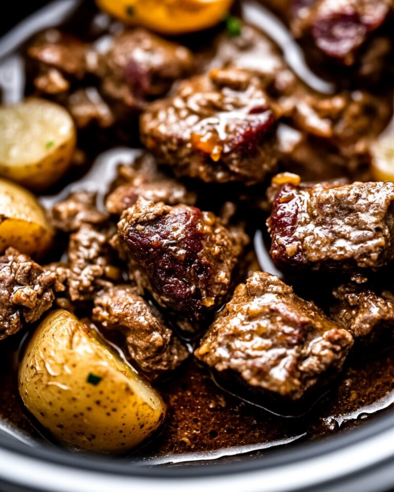 Slow Cooker Garlic Butter Beef Bites & Potatoes Recipe