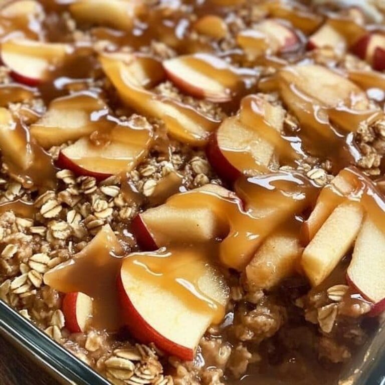 Caramel Apple Oatmeal Bake Recipe