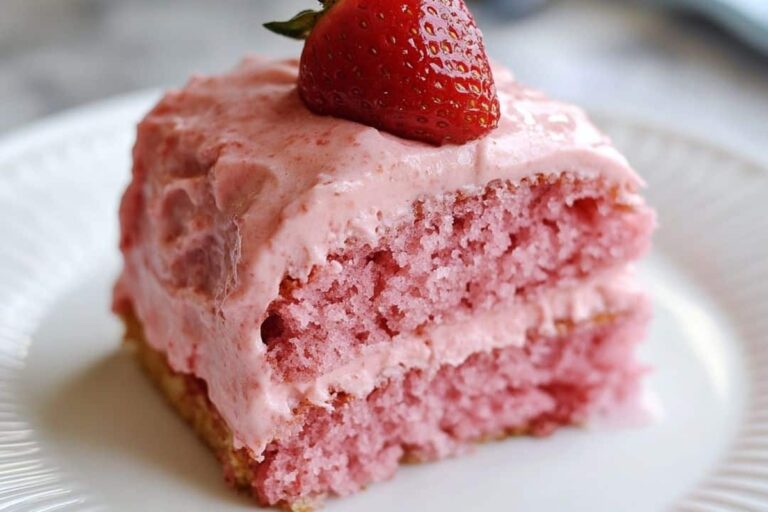 Best Ever Strawberry Cake Recipe