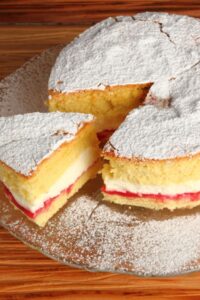 Coconut And Raspberry Cake Recipe