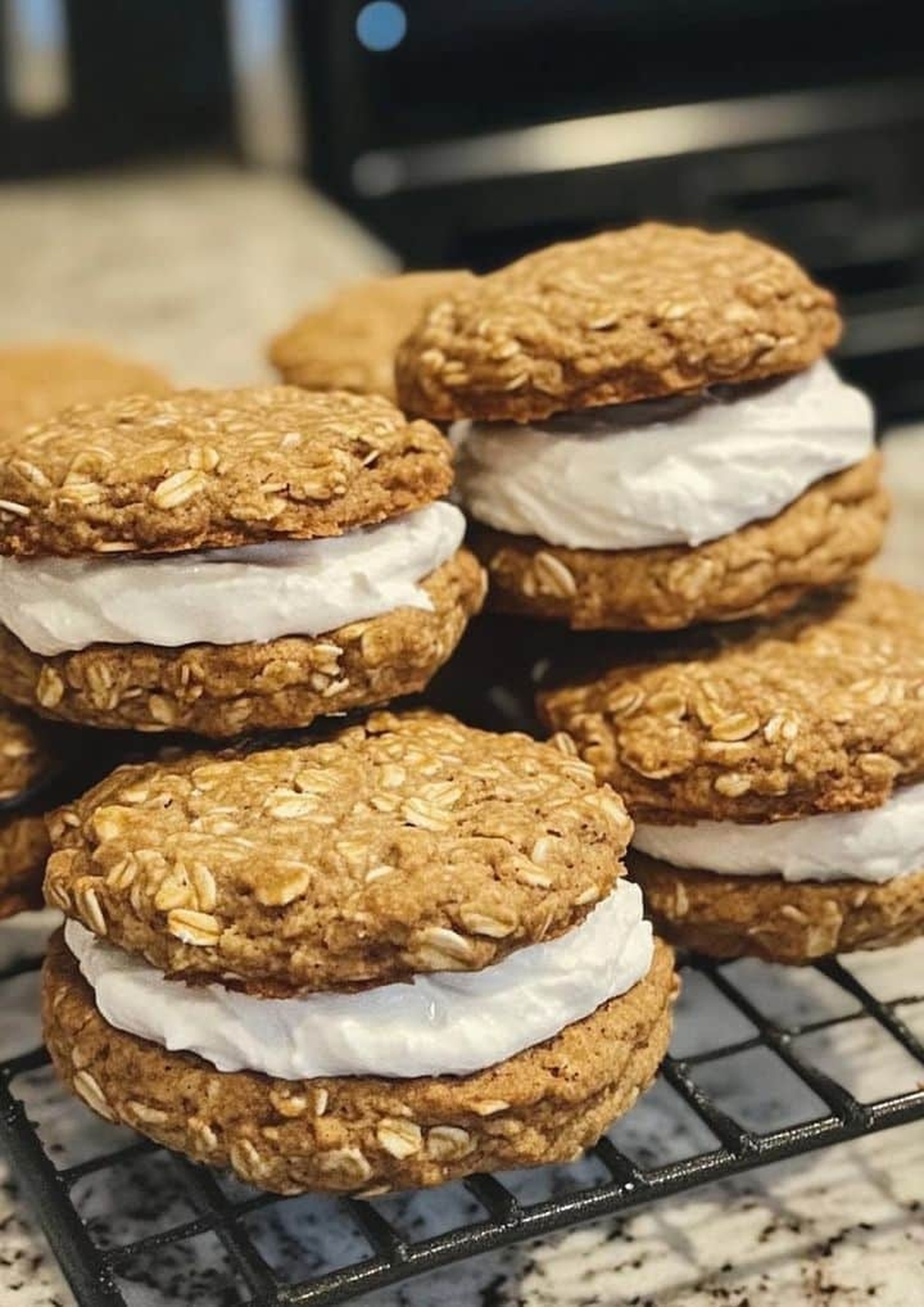 Homemade Oatmeal Cream Pies Recipe
