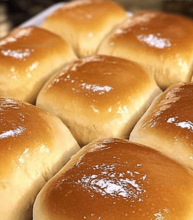Pro Tips for Copycat Texas Roadhouse Rolls