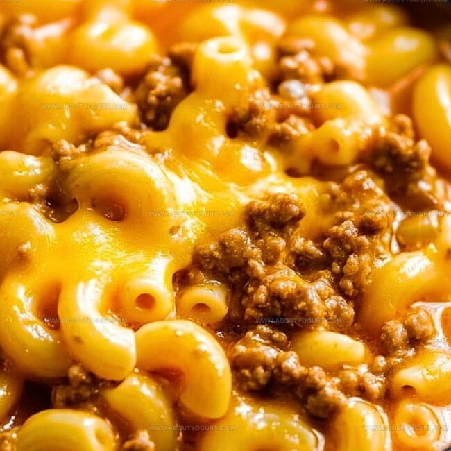 Why One-Pot Macaroni Cheeseburger Soup Recipe (No Velveeta!) Is Comforting and Easy