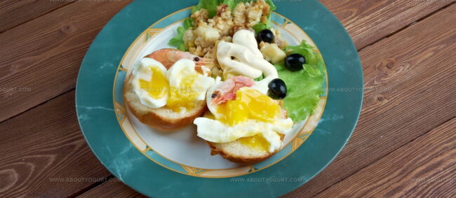 Eggs Neptune