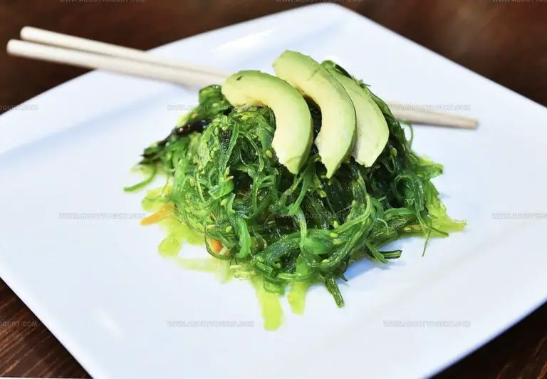 What Does Seaweed Taste Like? Ocean's Gift for Your Taste Buds