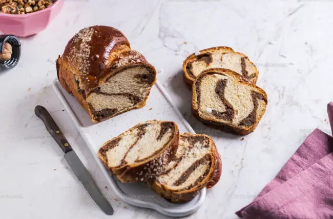 Are Most Central European Sweet Breads Oven-Baked, or Are Some Dried or Skillet-Cooked?