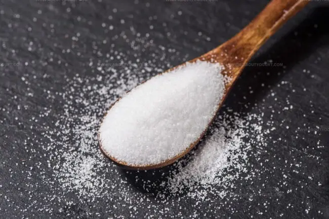 Can Iodine Or Anti-Caking Agents Interfere With Long-Term Preservation?