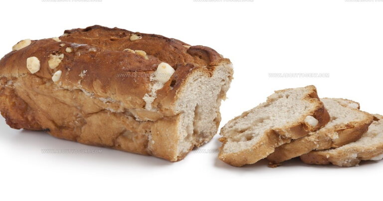 35 Magical Central European Sweet Breads to Delight In