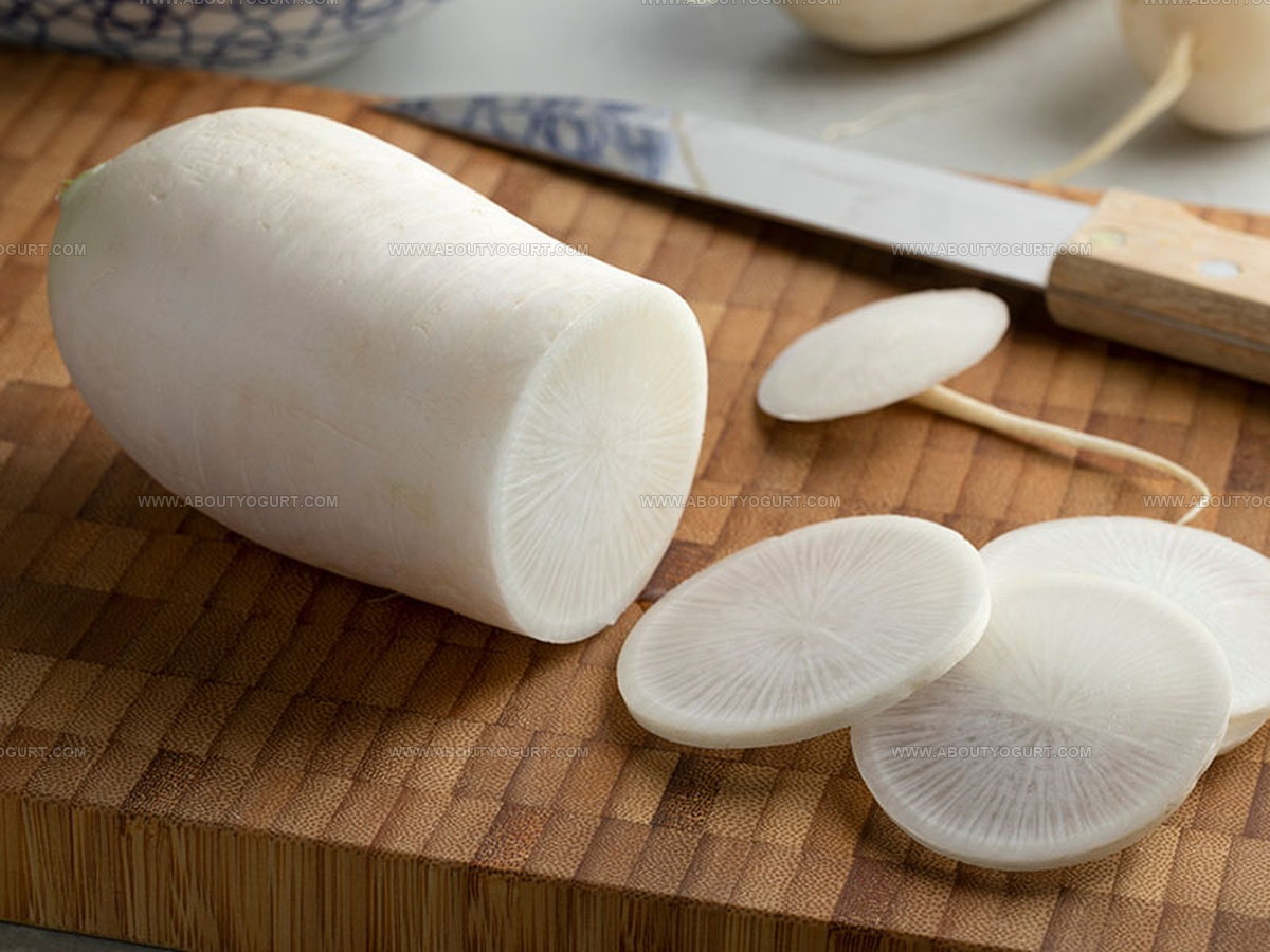 What Does Daikon Taste Like? Crunch Into This Mild Veggie Wonder
