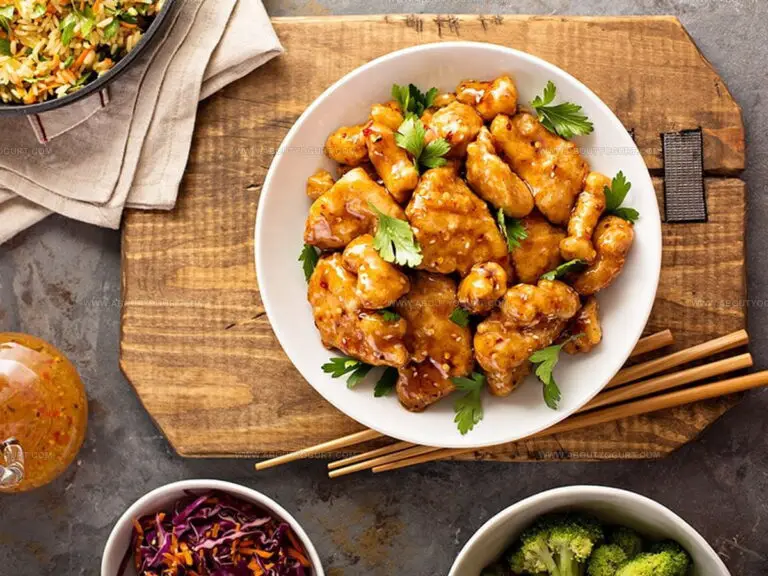 Mandarin or Orange Chicken: What's the Difference?